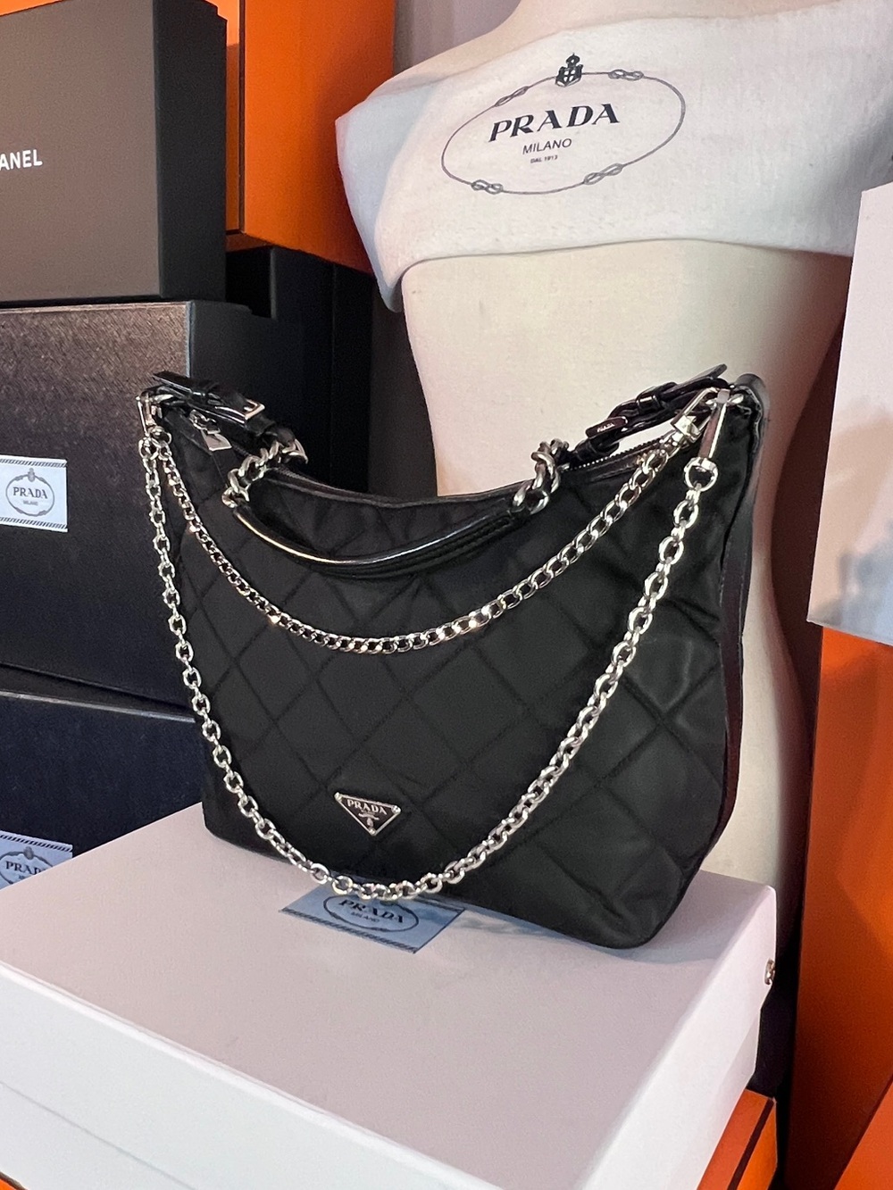 Prada⭐️Black Quilted Shoulder Bag with Silver chains inc!⭐️Offers welcome! - Picture 6 of 15